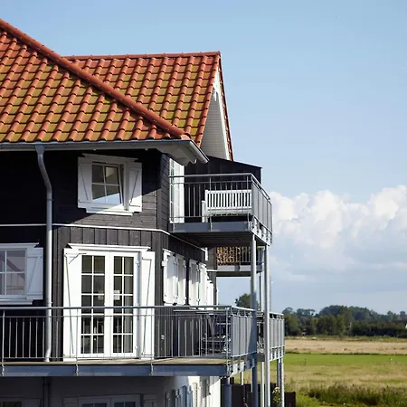 דירה 8 Person On A In בוגנזה